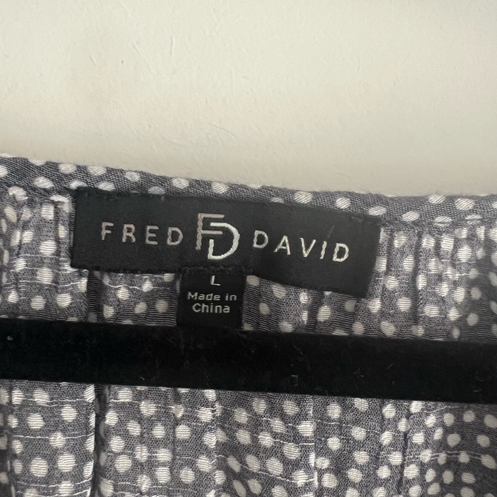 Fred David Gray and White Polka Dot Top - Picture 4 of 4